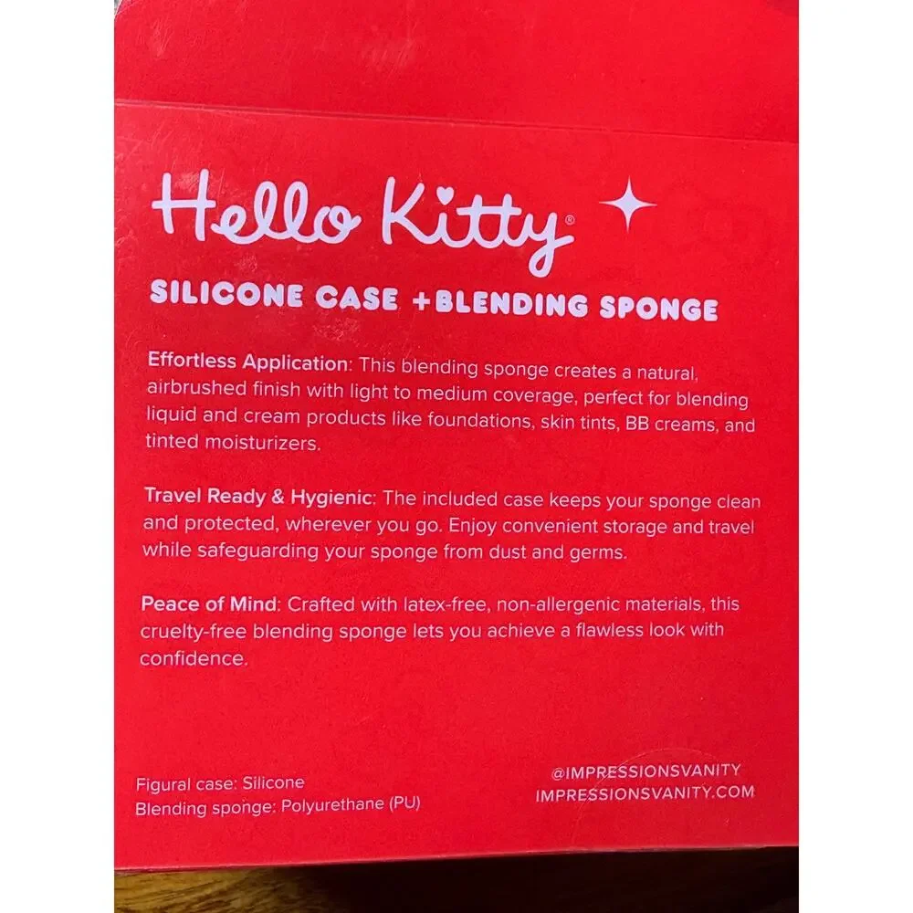 Hello Kitty Red Travel Case and Blending Sponge Set is brand new in the box